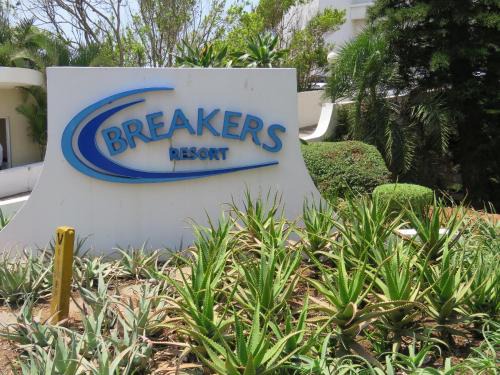 Umhlanga Apartment | Sea Breeze Retreat at 413 Breakers Resort Umhlanga