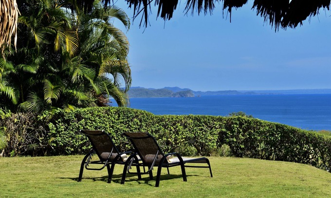 Islita Villa | Prime Villa Steps from the Beach with Ocean View Amenities