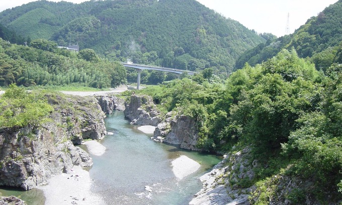 Yoshino Bed & Breakfast | Experience Music & Nature at Home2 - Vegan-Friendly Stay