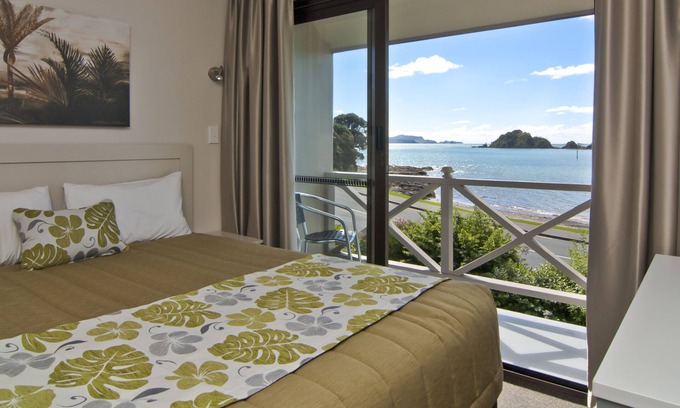 Paihia Hotel | Relax at Breakwater Motel: Ocean Views & Top Guest Ratings