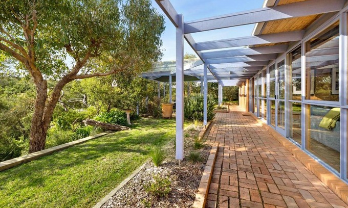 Breamlea House | Oceanview Retreat at Breamlea Beach House 3 for Families