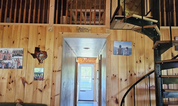 Moriah Center Cottage | Idyllic Cottage on Historic Lake Champlain with Great Fishing