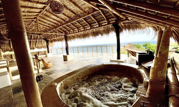 San Agustinillo Apartment | Cozy Ocean View Retreat - Steps from the Beach & Spa