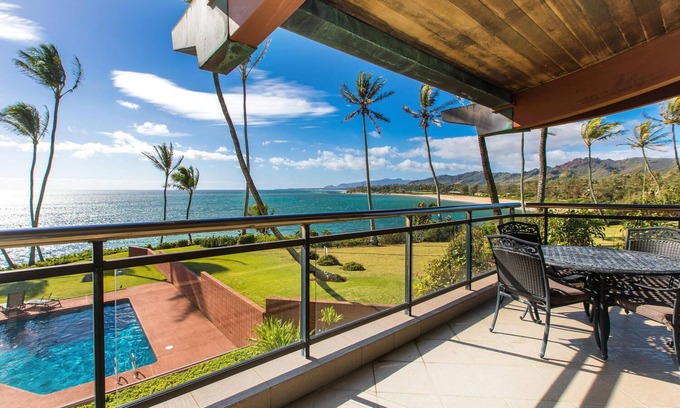 Wailua House Lots Condo | Oceanfront Escape at Hale Awapuhi 2E - Rated 9.6/10