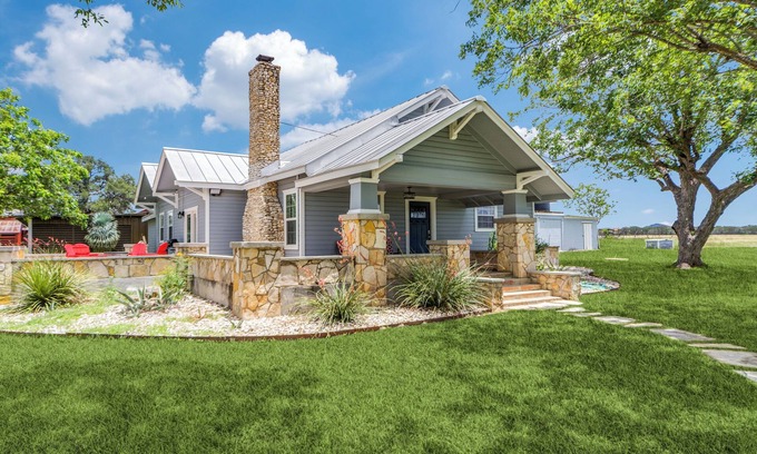 Comfort House | Inviting Texas Hill Country Retreat with Pool and Spa