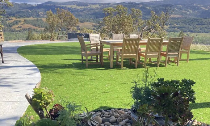 Cloverdale Other | Unforgettable Vineyard Views from a Private Estate Retreat