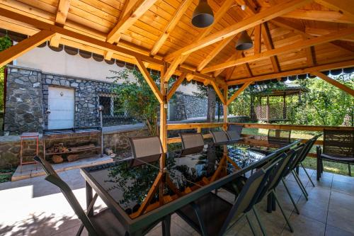 Breaza Villa | Experience Breazary: Pet-Friendly Retreat with Top Ratings