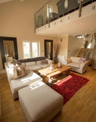 Merthyr Tydfil House | Relaxing Brecon Beacons Retreat with Family-Friendly Amenities