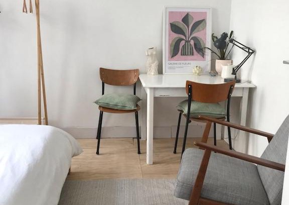 Helmersbuurt Bed & Breakfast | Brederode Bed and Breakfast: Family-Friendly Retreat