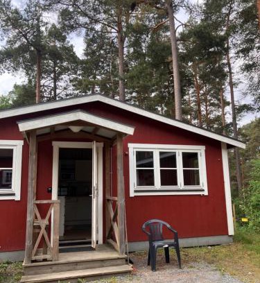 Enkoping House | Bredsands camping och bad- Bredsandsstugor