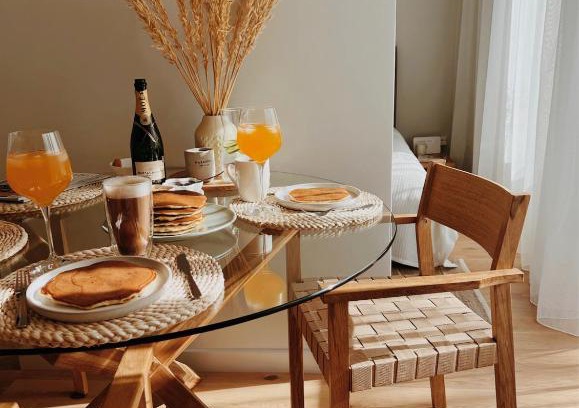 Engure Apartment | Unwind at Breeze Albatross: Guest Rated 9.8 with Ocean Views