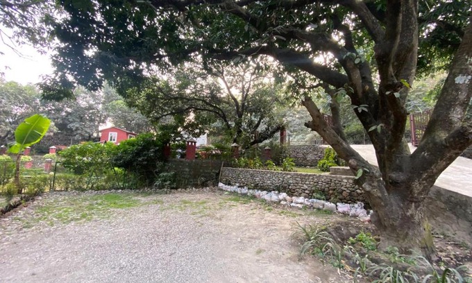 Dhikuli Hotel | Budget-Friendly Breeze Arise Homestay with Breakfast