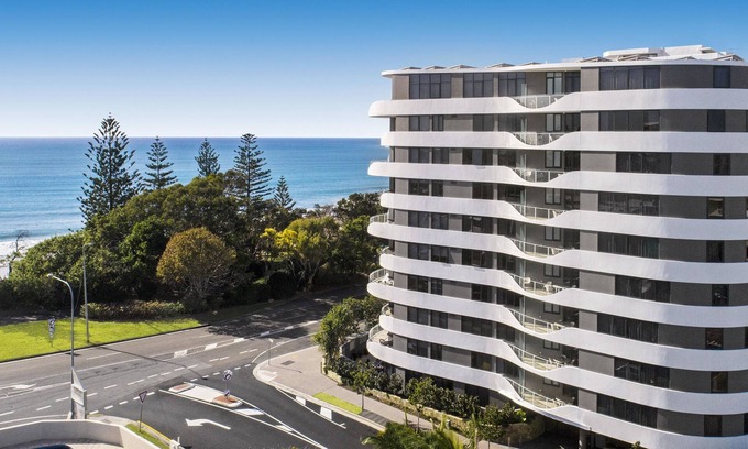 Mooloolaba Apartment | Oceanfront Breeze Mooloolaba: Rated 9.6 with Pool & Spa