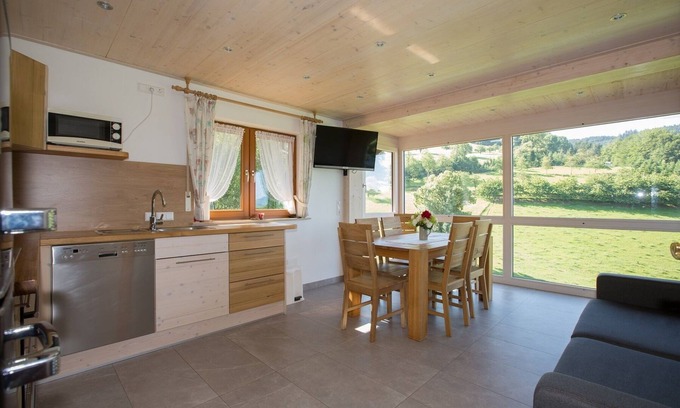 Oberharmersbach House | Relax at Breigenhof - Ferienhaus Weideblick with Great Amenities