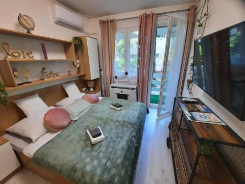 Hajduszoboszlo Apartment | Experience BREKI LUX APARTMAN: Rated 10/10 by Guests