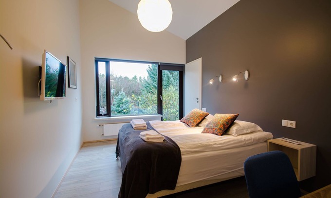 Laugaras House | Experience Brekkugerdi Guesthouse: Rated 9.6/10 with Breakfast
