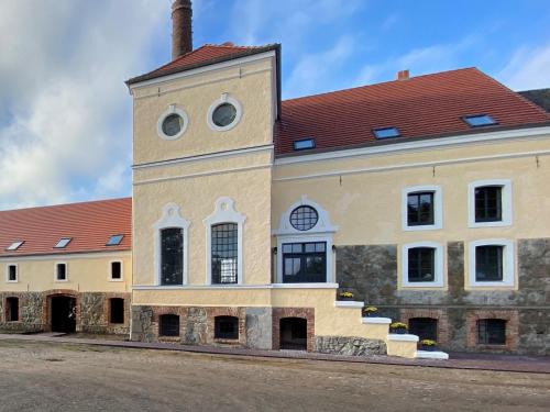 Muritz Apartment | Pet-Friendly Brennerei Federow with Perfect 10/10 Rating