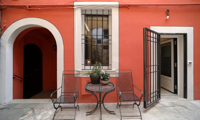Centro Storico Nord Apartment | Explore Brescia Musei: Pet-Friendly Hotel with Breakfast
