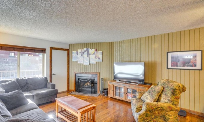 Brian Head Apartment | Convenient Brian Head Ski Condo Near Giant Steps Lift