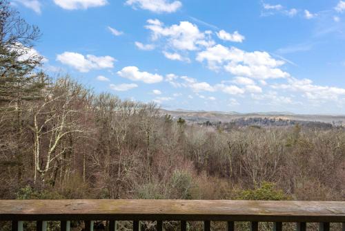 Boone House | Relax at Briar Rose Cabin: Pet Friendly & Spa Amenities