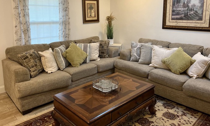 Wright House | Brick House Brick House is a beautifully remodeled 5-bedroom 2-bathroom home..