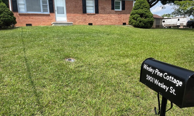 Dublin House | Modern Brick Ranch Near RU & Virginia Tech with Pool