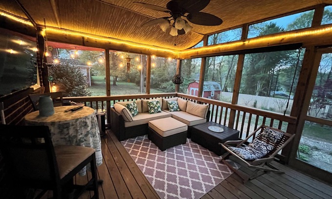 Newton House | Pet-Friendly Brick Ranch with Amazing Porches Near Downtown