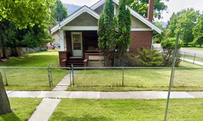University District House | Discover Griz Getaway: Steps from the University & Pool Access