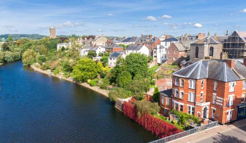 Tiverton House | Bridge Guest House: Highly Rated 9/10 for Your Stay
