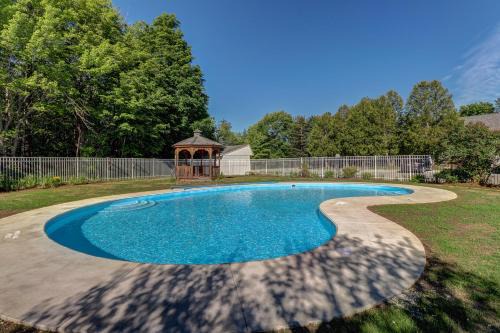 Warren Apartment | Experience Bridges Resort: Family-Friendly with Pool & Hot Tub