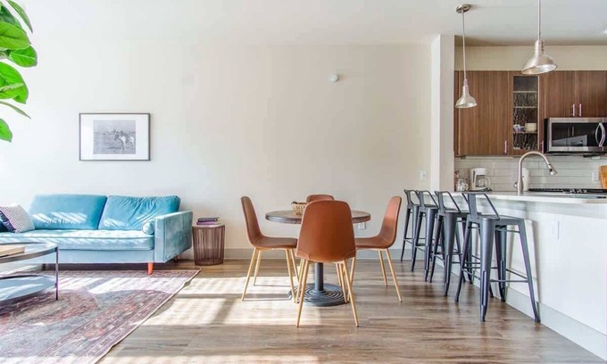 Richardson Apartment | Inviting 1BR Suite with Pool, Gym & Kitchen Access