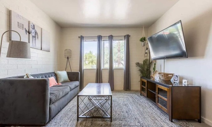 Rincon Heights House | Ideal Retreat Near UofA with BBQ & Pet-Friendly Amenities