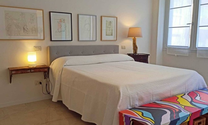 Historic Center Apartment | Bright Apartment in the Heart of the City - 10/10 Rated