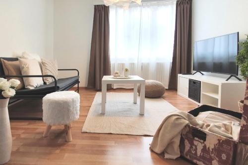 Altstaetten Apartment | Modern Apartment in the Heart of Altstätten - Child Friendly