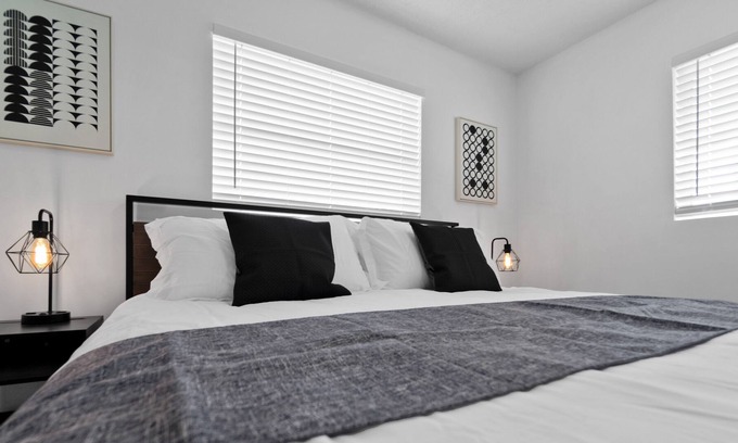 North Lauderdale House | Bright and Stylish 4BRs Home with Private Pool