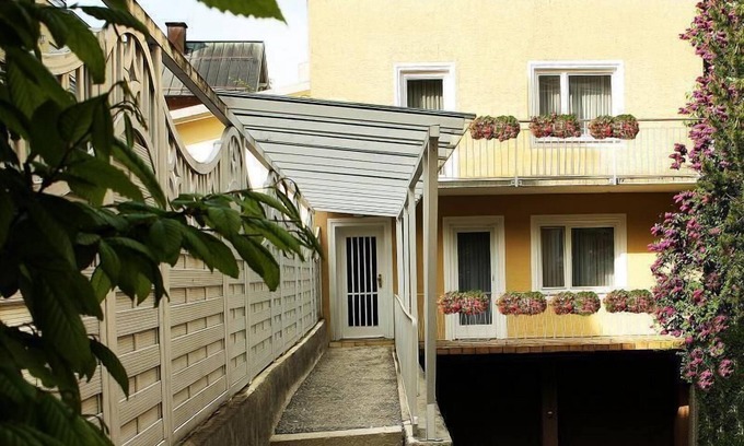 Bad Reichenhall Apartment | Bright Apartment for 4 with Breakfast & Child-Friendly Space