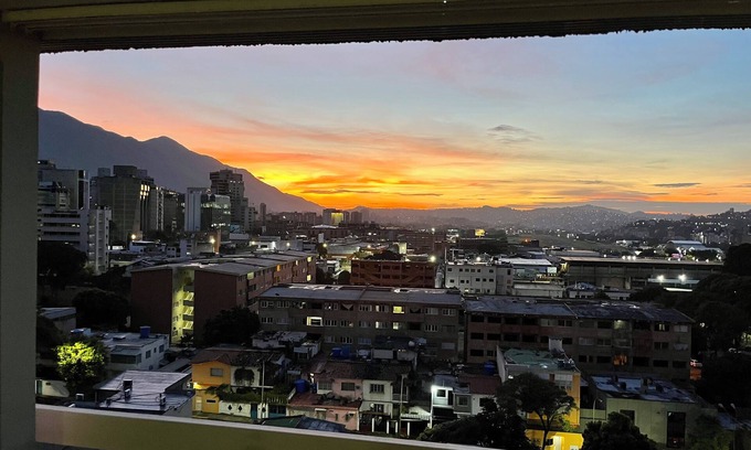 Chacao Apartment | Bright apartment in El Rosal