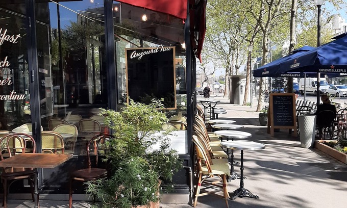 14th Arrondissement Apartment | Cozy Apartment in Montparnasse with Kitchen & Family Amenities