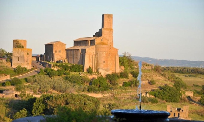 Tuscania Apartment | Inviting One Bedroom Apartment with City View at Tuscania