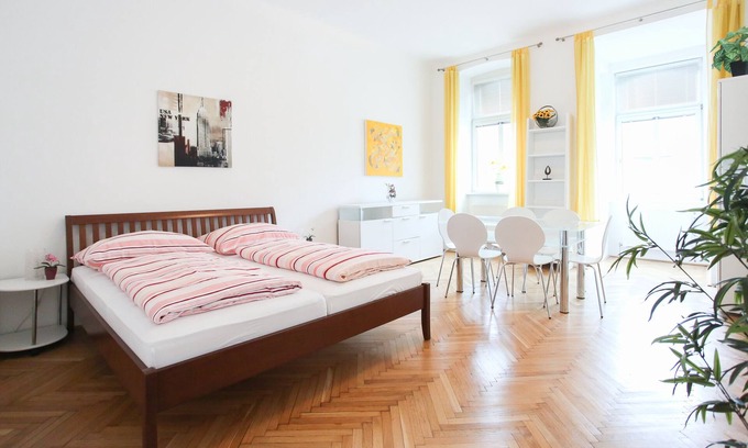 Josefstadt Apartment | Bright 2-Bedroom Apartment with Pet-Friendly Amenities