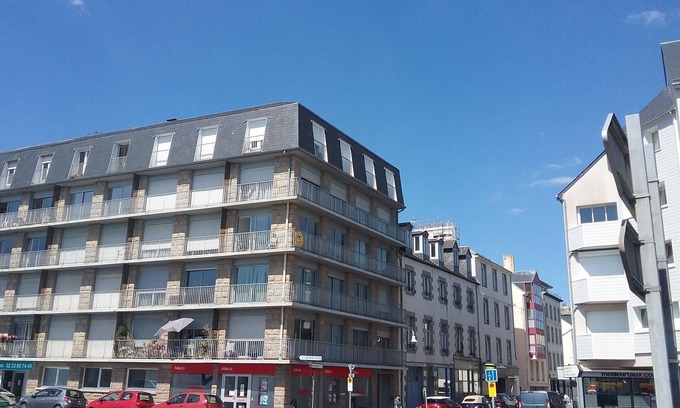 Manche Apartment | Panoramic View Apartment by the Port - Guest Rated 9.8