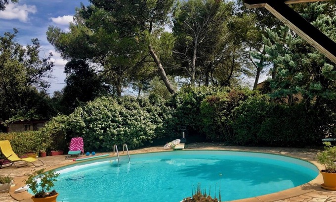 Garrigues Villa | Bright Villa with Private Pool and Ocean Views for Families