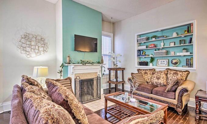 Olde Town Augusta Apartment | Inviting Augusta Vacation Rental Near Riverwalk & Pet Friendly