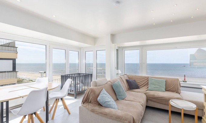 Westende Apartment | Seaside Apartment with Breathtaking Ocean View & Amenities