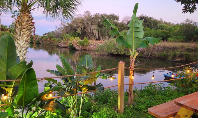 Edgewater House | Bright and Clean Intracoastal Home with Ocean View Amenities