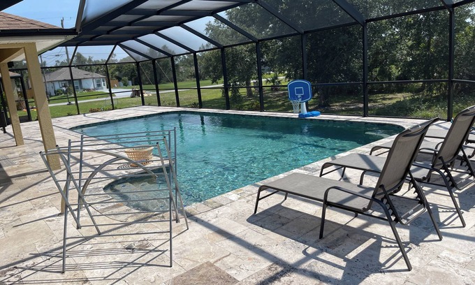 Port Charlotte - Charlotte Harbor House | Bright 4 Bedroom Home with Pool & Ocean Views, Rated 10/10
