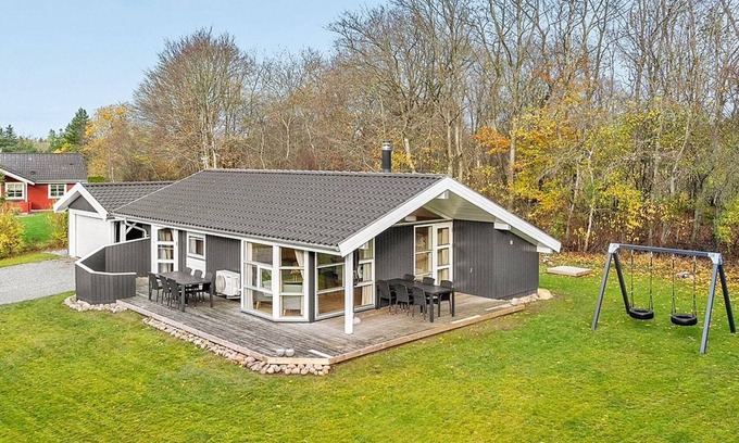 Silkeborg Municipality House | Ideal Holiday Home for 6 in Silkeborg with Great Amenities