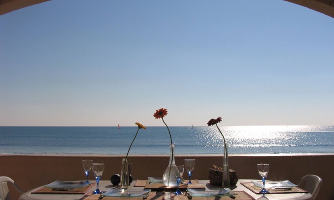 Palavas-les-Flots Villa | Unforgettable Beachside Duplex with Pool and Garden Access