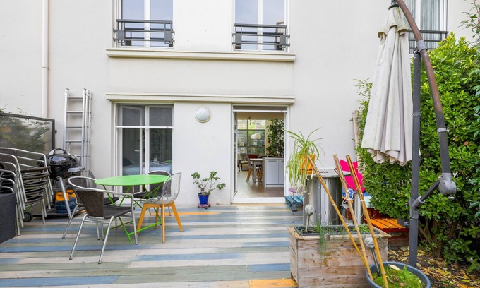 Plateau - Mont-Valerien Apartment | Modern Duplex with Terrace in Nanterre - Welkeys