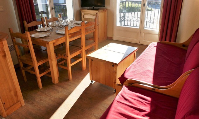 Saint-Gervais-les-Bains Apartment | Family-Friendly Apartment in Saint-Gervais-les-Bains